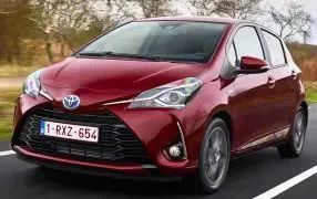 YARIS i YARIS Hybryda 5 drzwi