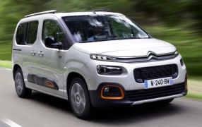 BERLINGO 5 places