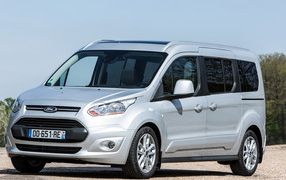 TOURNEO CONNECT 5 miejsc