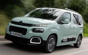 BERLINGO 7 places