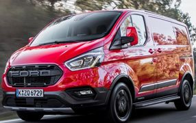 TRANSIT CUSTOM automatyczna skrzynia biegów 2 fotele