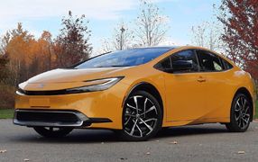 PRIUS Hybryda ?adowalny