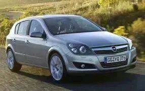 ASTRA H - Berline